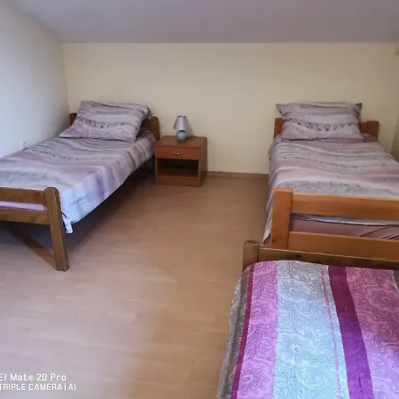 Hostel Marinus *