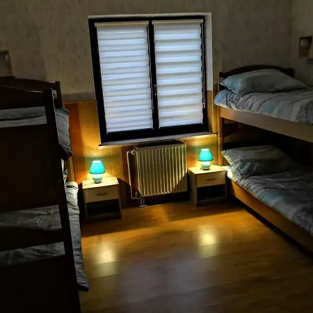 Marinus Hostel *